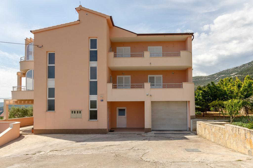 Panorama Holidays Kastel Stari Luaran gambar