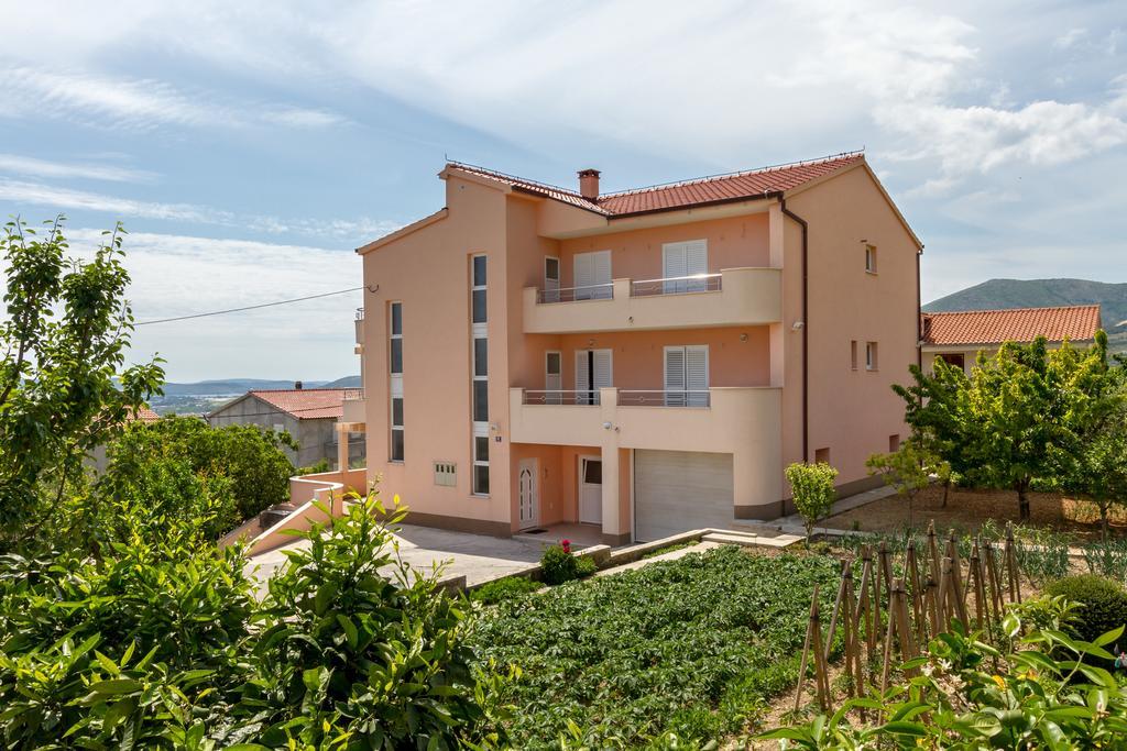 Panorama Holidays Kastel Stari Luaran gambar
