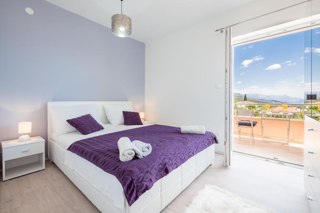 Panorama Holidays Kastel Stari Luaran gambar