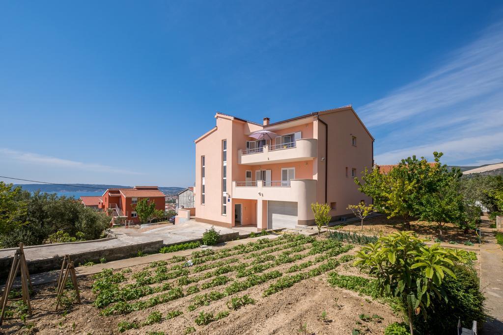 Panorama Holidays Kastel Stari Luaran gambar
