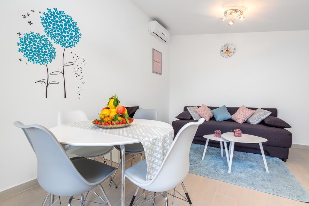 Panorama Holidays Kastel Stari Luaran gambar