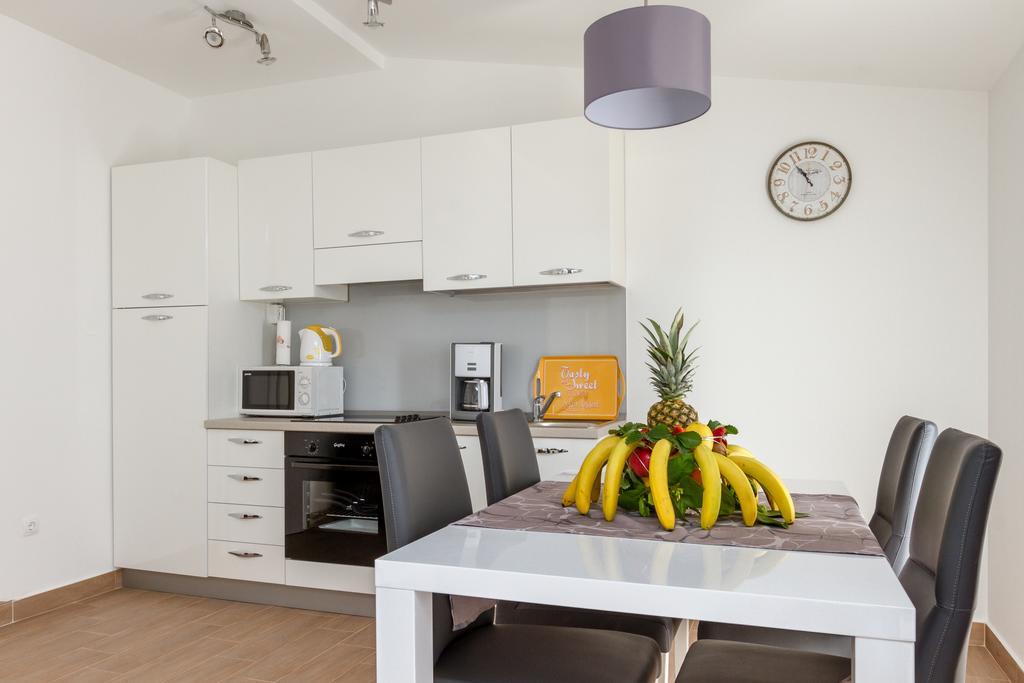 Panorama Holidays Kastel Stari Luaran gambar